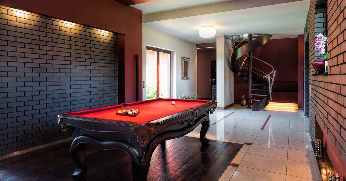 Garage Game Room - Photos & Ideas