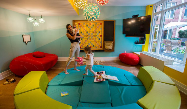 children play room